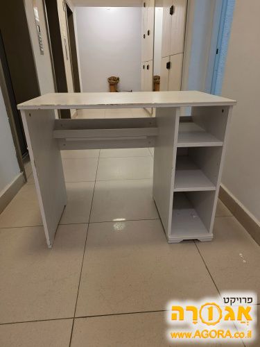 שולחן כתיבה לילד.ה