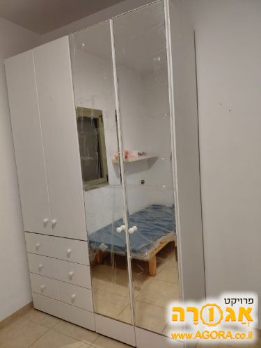 ארון קיר
