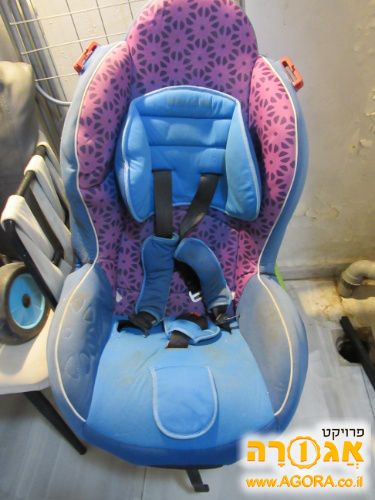 כסא לרכב