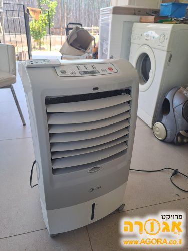 מאוורר עם קירור ושלט