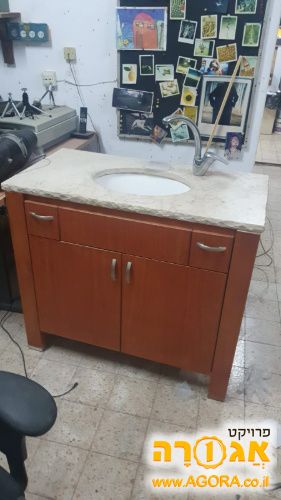 ארון אמבטיה