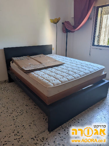 בסיס מיטה