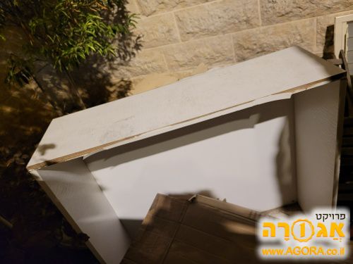 כוננית/ארון מדפים