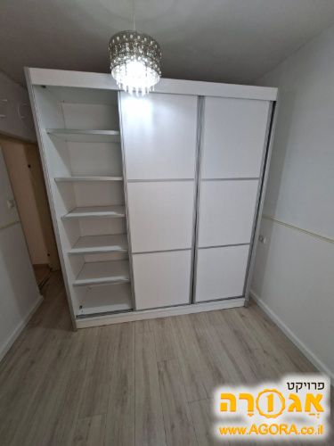 ארון