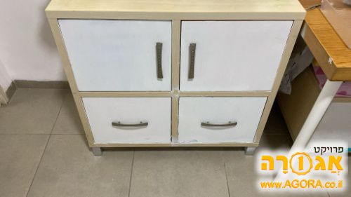 ארונית