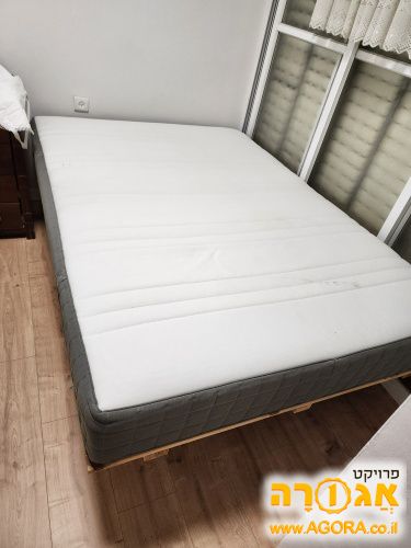 בסיס ומזרון 140*200