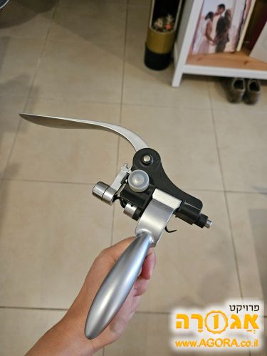 פותחן יין