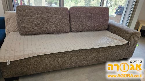 ספה תלת מושבית נוחה