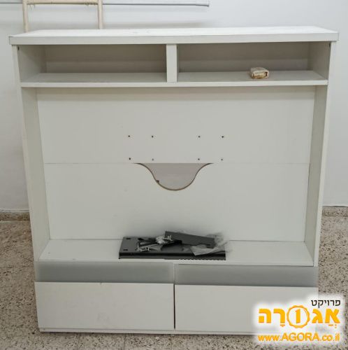 כוננית טלויזיה