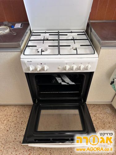 תנור עם כיריים