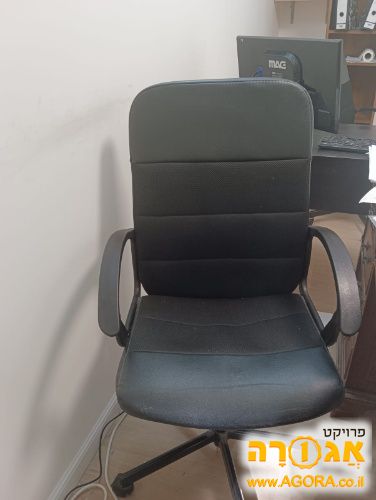 2 כסאות מחשב