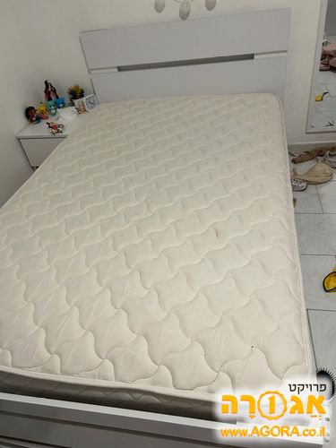 מיטה וחצי