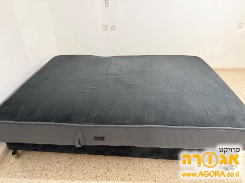 מיטה חשמלית עם ארגז מצעים