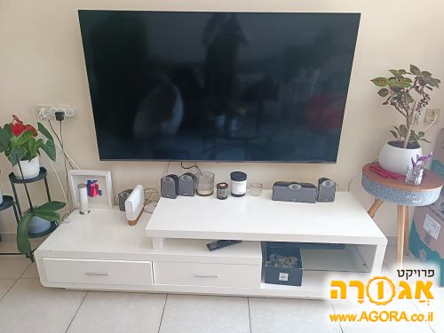 שידת טלויזיה