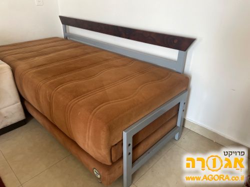 מיטה/ ספה נפתחת
