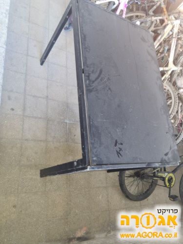 שולחן