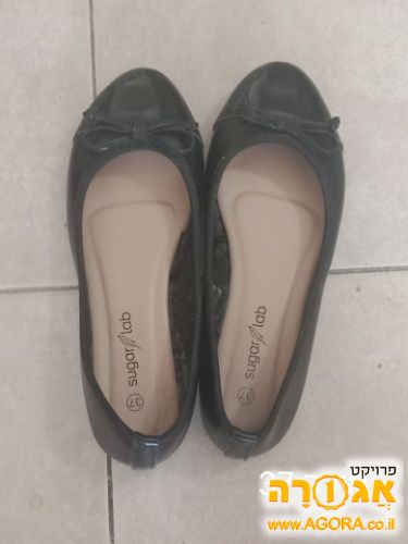 נעליים