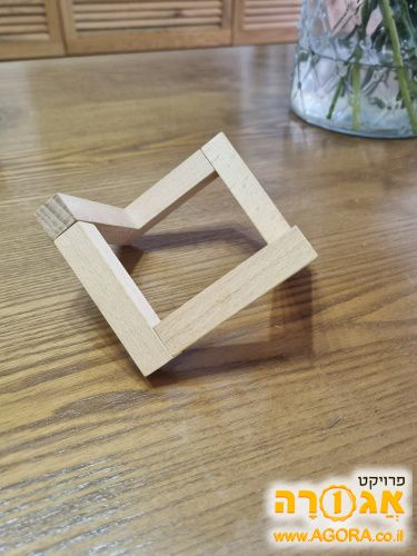 ריבוע דקורטיבי קטן