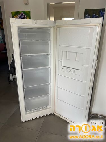 מקפיא סמסונג 215 ליטר 6 מגירות כחדש מעול