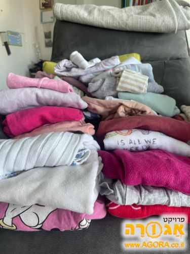 בגדי חורף בנות 12-18, בעיקר סווטשירטים