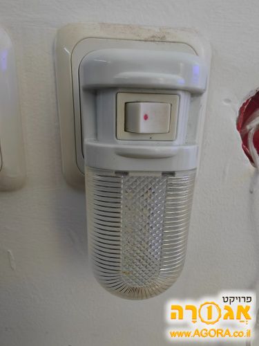 מנורת לילה
