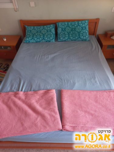 מיטה זוגית