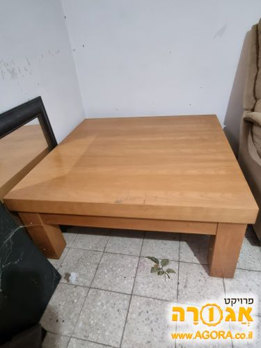 שולחן _ סלוני