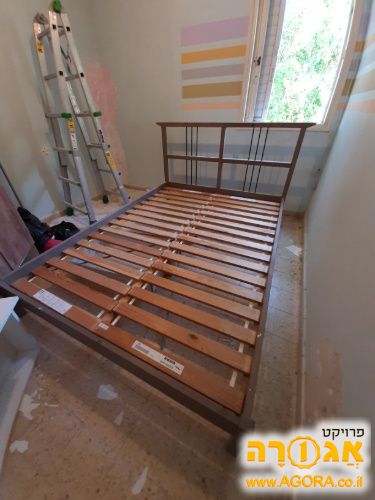 2 מזרנים. 2 מיטות