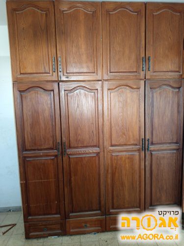 ארון עץ 4 דלתות