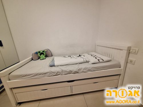 מיטת ילד עם מזרון 90*190 ומיטת חבר