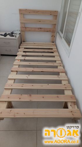 מיטת יחיד מעץ מלא 90*200