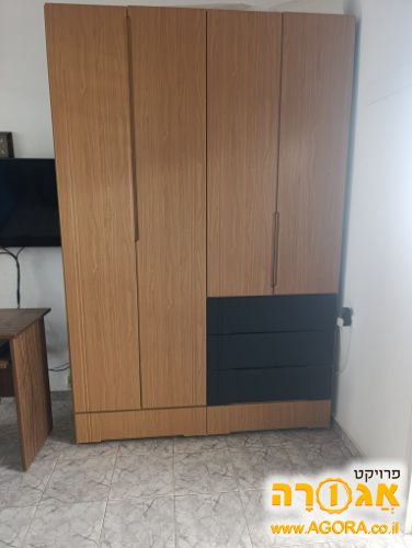 ארון קיר 4 דלתות גדול