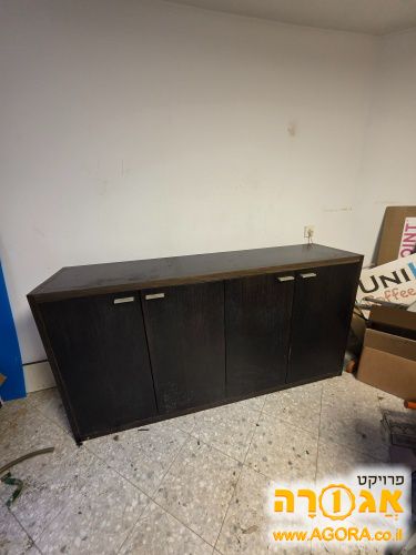 כוננית משרדית