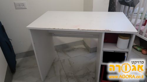 שולחן מחשב