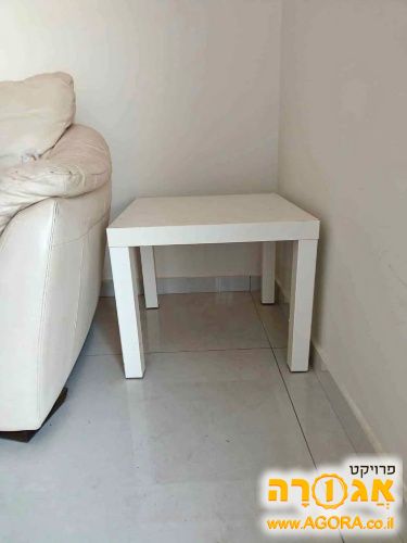 שולחן צד