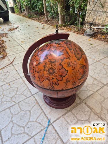 כדור בארץ עם החסנה