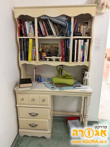 שולחן כתיבה לילדה (וינטג')