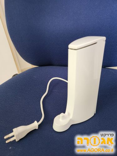 מטען למברשת שיניים חשמלית