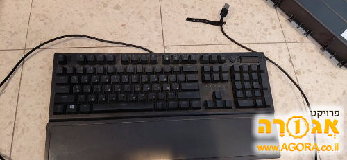 מקלדת גיימינג עובדת!
