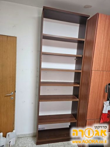 ארינית מדפים