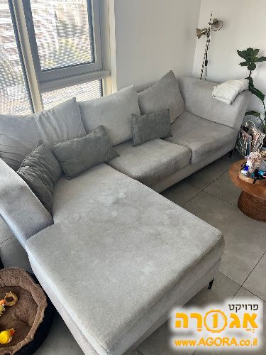 ספה תלת מושבית