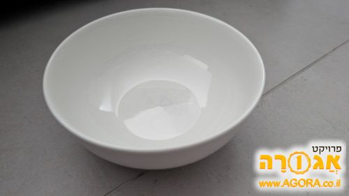 קערה לבנה מחרסינה