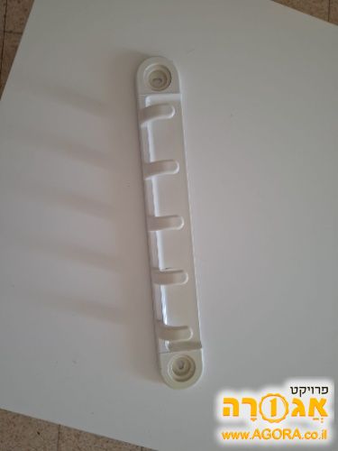 מתלה מפלסטיק