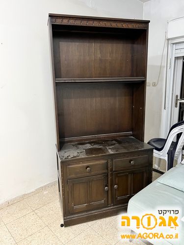 ארון ספרים