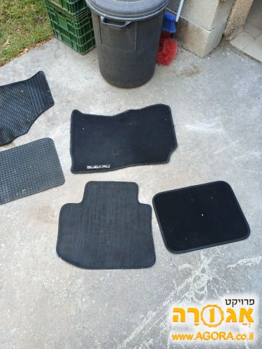 שטיחים לרכב