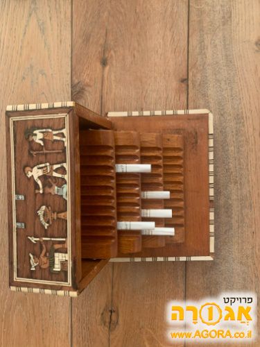קופסת עץ לאכסון סיגריות