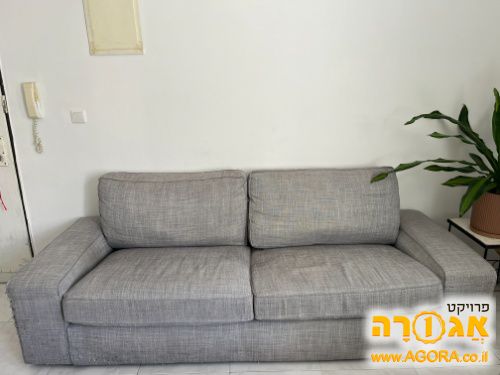 ספה גדולה ונוחה