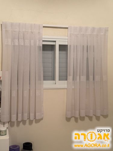 2 זוגות של וילונות