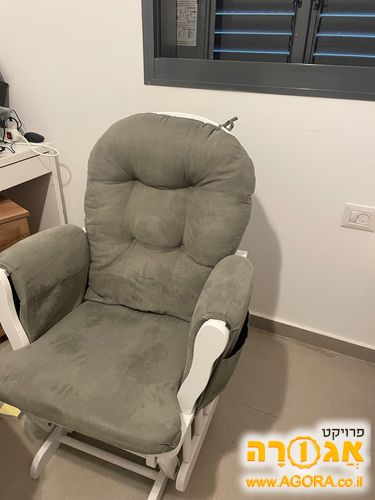 כורסת הנקה
