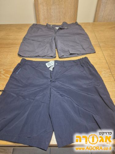 שני מכנסיים קצרים לים ולברכה